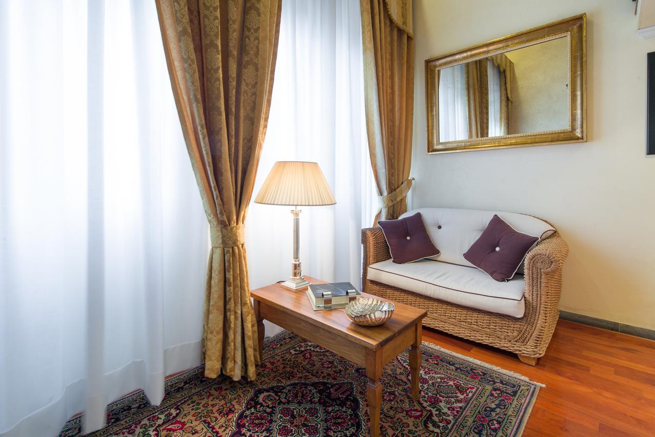Old Tower Ponte Vecchio Suite Florens Rum bild