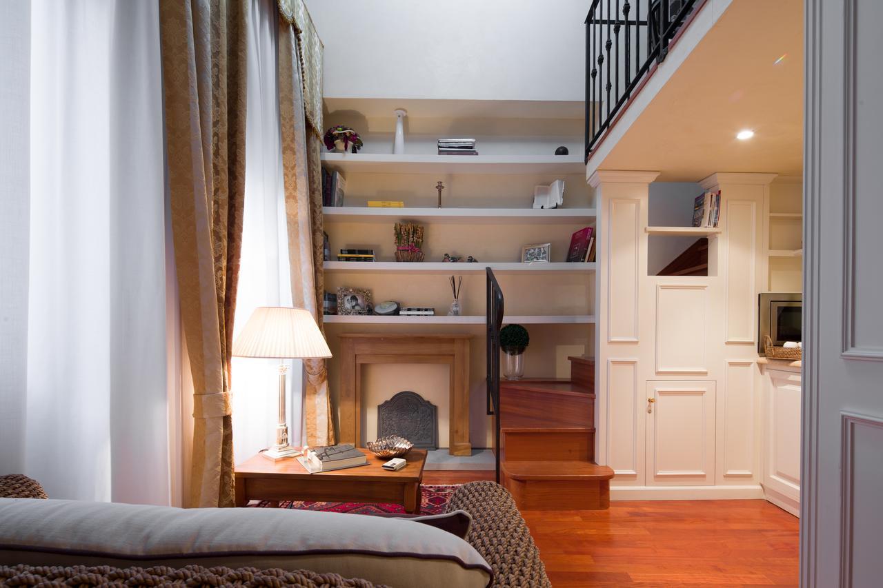 Old Tower Ponte Vecchio Suite Florens Rum bild